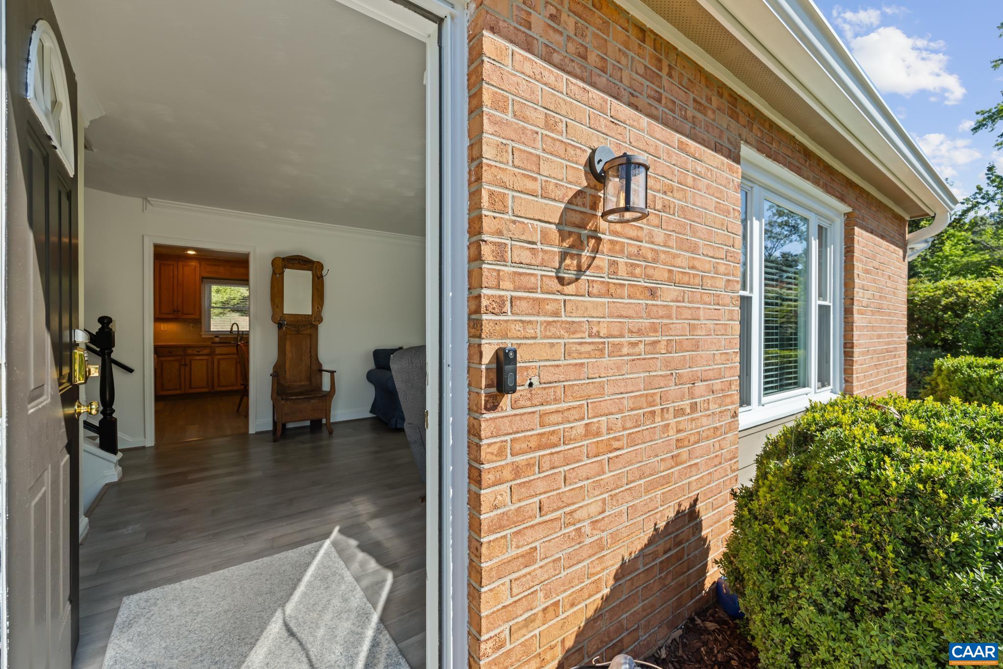 327 Brentwood Road Charlottesville, VA 22901 - Photo 7 of 44