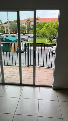 $2,500 | 7240 Northwest 114th Avenue, Unit 201, Doral, FL 33178