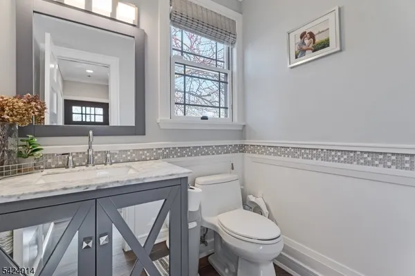 $4,995 | 109 Willow Avenue, Garwood, NJ 07027