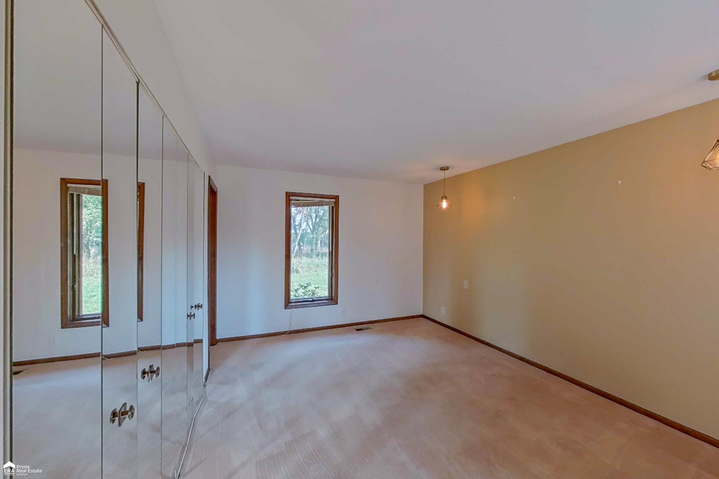 9300 Hartland Road Fenton, MI 48430 - Photo 16 of 50 50157239-d1c6a5a3-7d75-4e35-bd8a-7167781dce2c.JPG