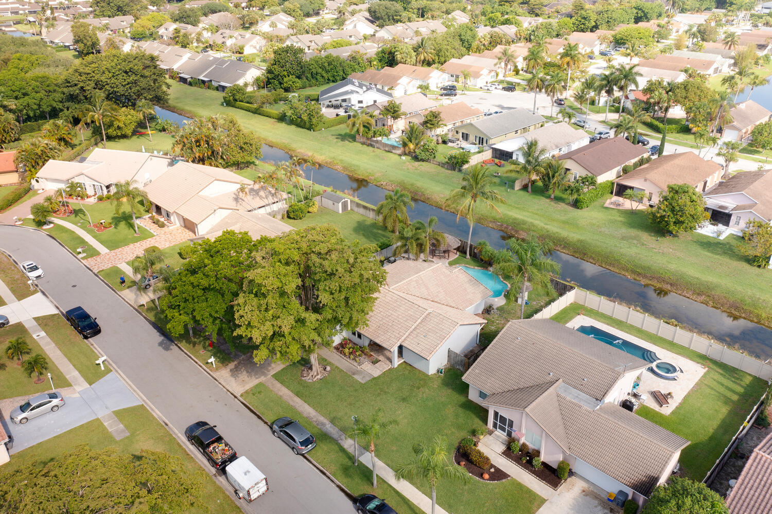 21240 Hazelwood Lane Boca Raton, FL 33428 - Photo 2 of 73 Ariel 1