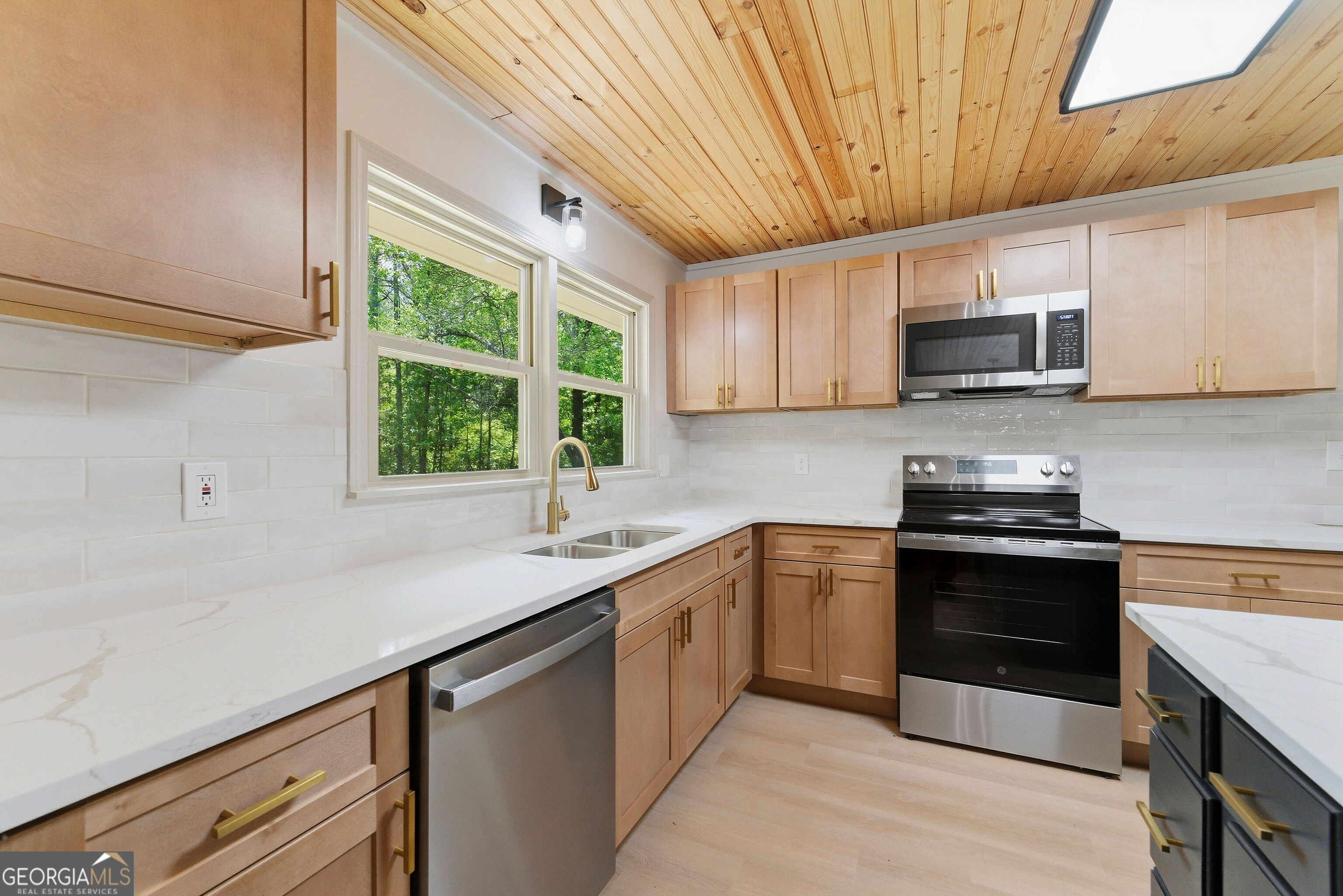 565 Ray Cole Road Dallas, GA 30157 - Photo 11 of 26