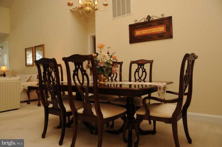 13590 Ryton Ridge Lane Gainesville, VA 20155 - Photo 9 of 27 Dining Room #2
