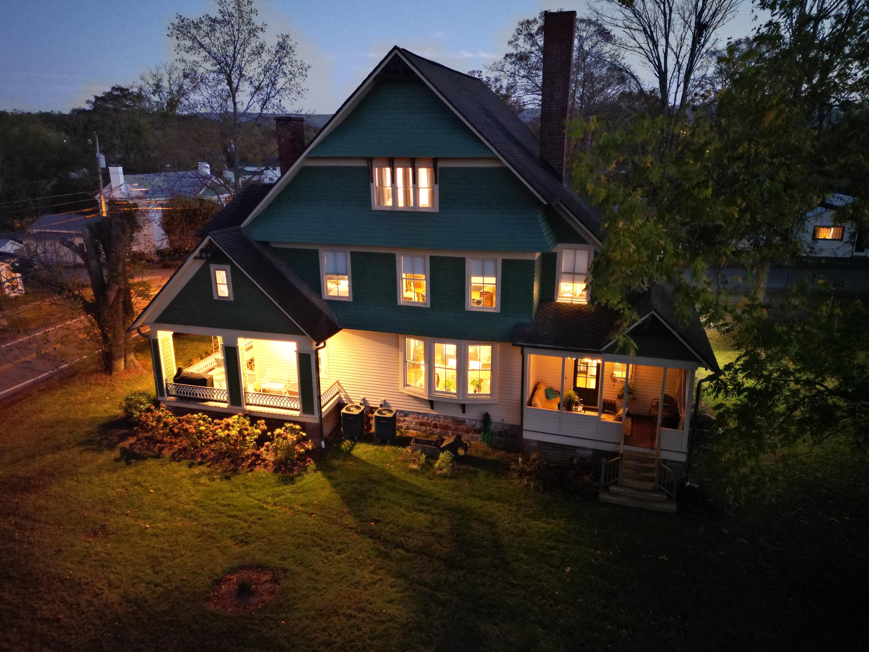 22 Knobs Road Union, WV 24983 - Photo 3 of 181 Gallery Image 3