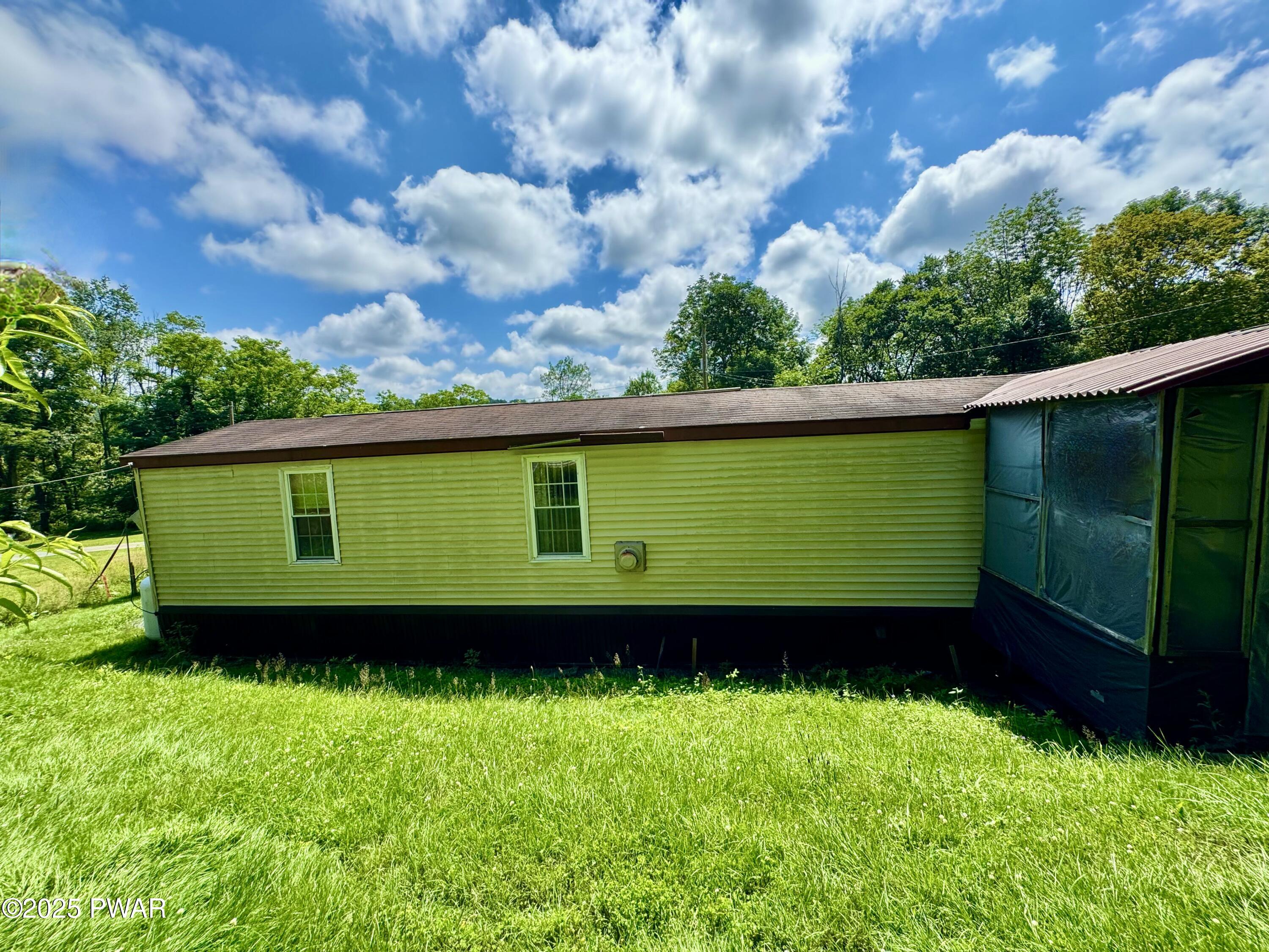 27 Gillow Lane Prompton, PA 18456 - Photo 12 of 13