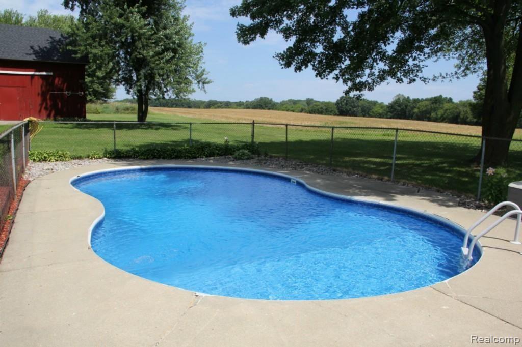 2147 East Lovejoy Road Perry, MI 48872 - Photo 11 of 59