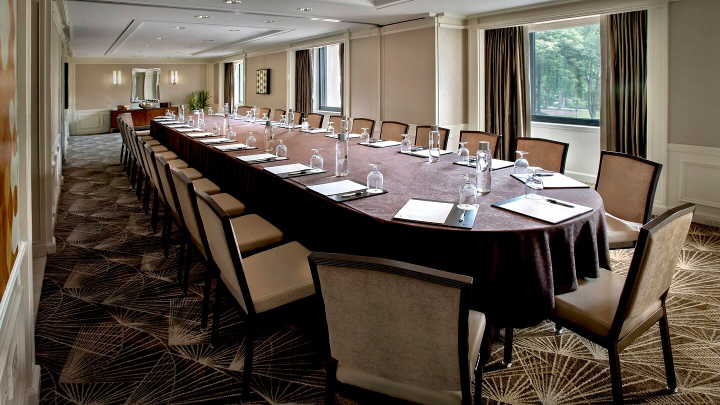 Essex House 160 Central Park South, Manhattan, NY 10019 - Photo 13 of 14