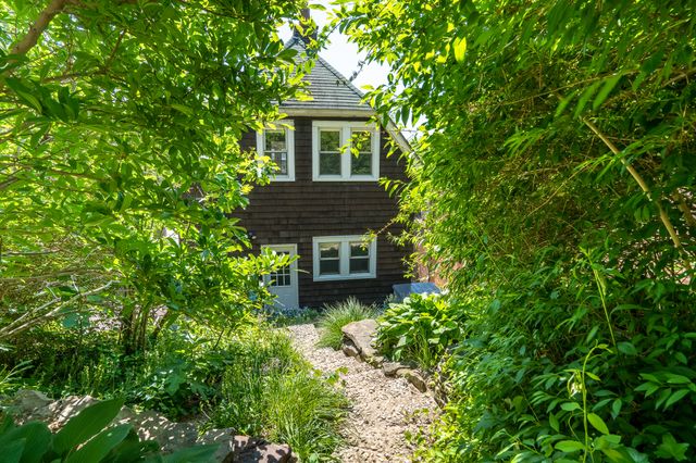 $745,000 | 3459 Irwin Avenue | Kingsbridge