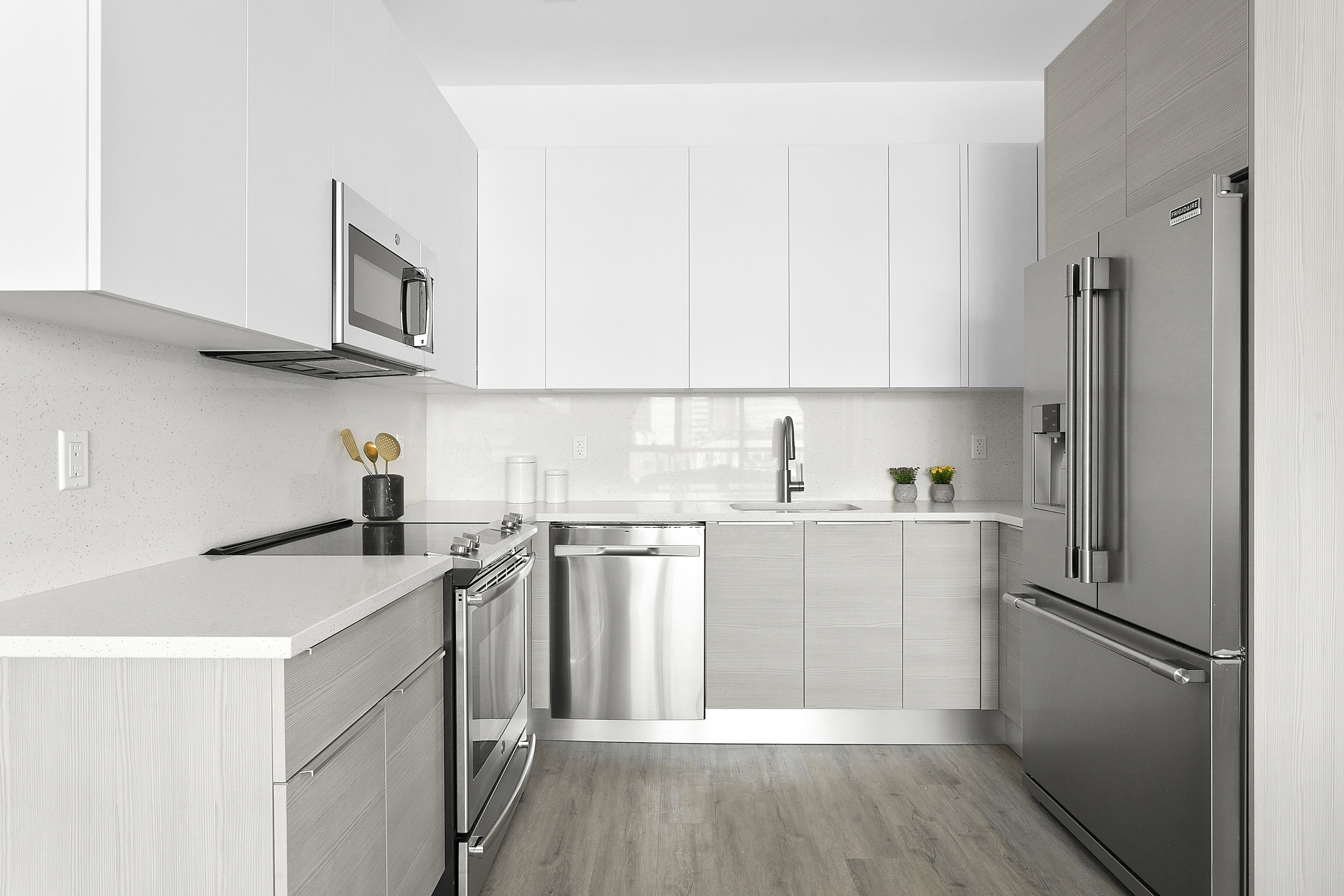 221 Sea Breeze Avenue, Unit 10B Brooklyn, NY 11224 - Photo 4 of 13