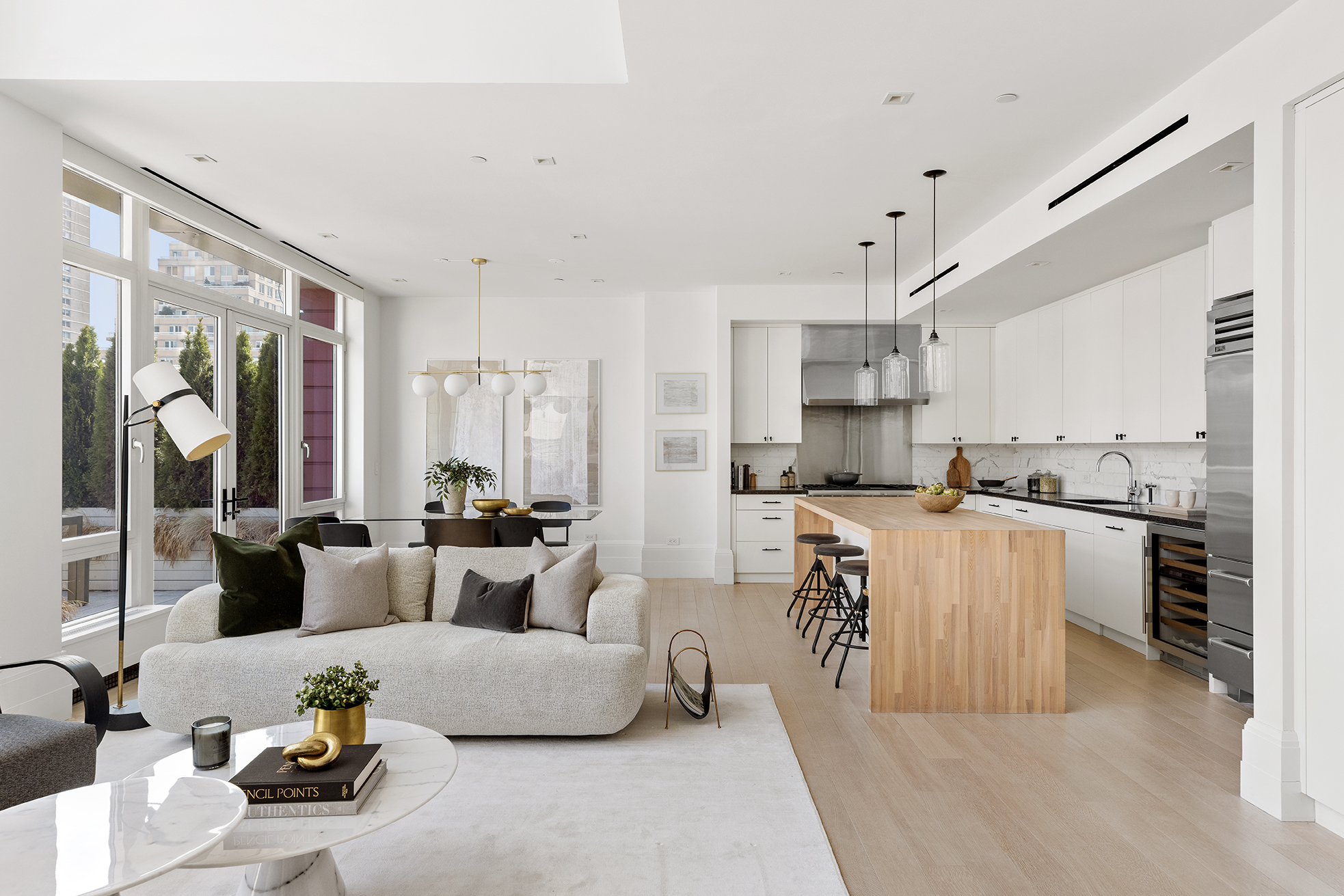 141 East 88th Street, Unit PHN Manhattan, NY 10128 - Photo 2 of 18