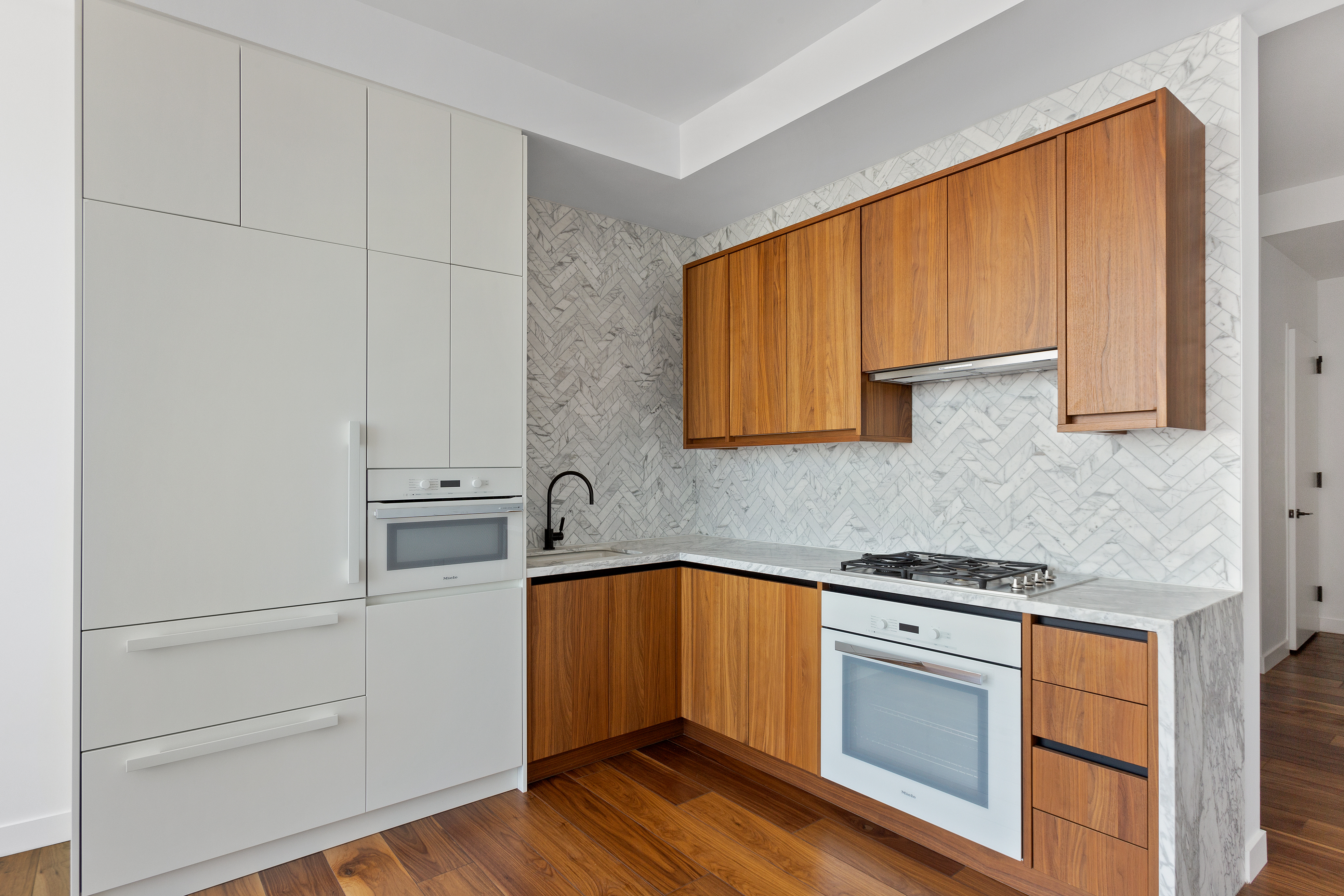 21 India Street, Unit 31F Brooklyn, NY 11222 - Photo 4 of 18