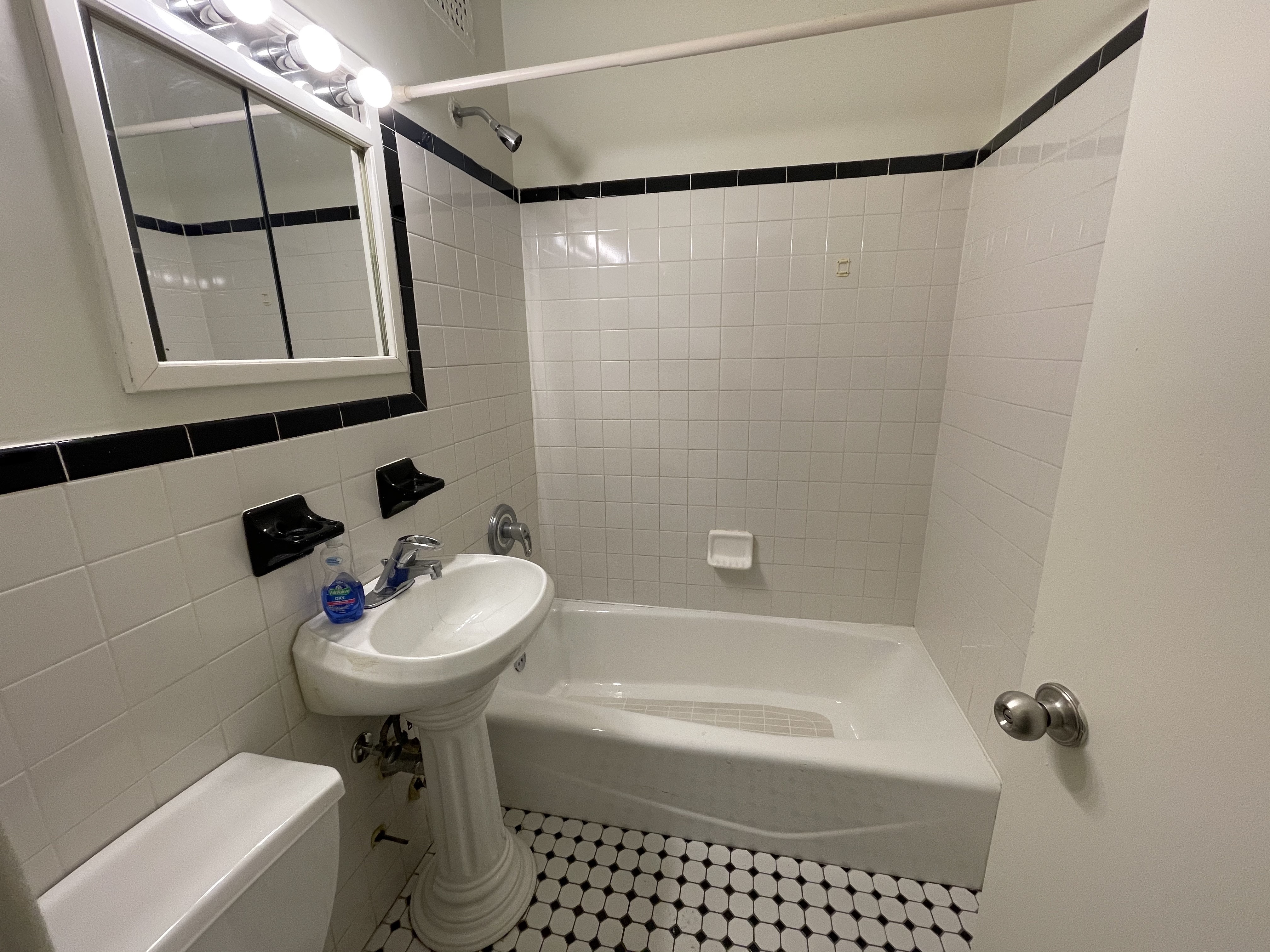 1240 Lexington Avenue, Unit 35 Manhattan, NY 10028 - Photo 6 of 7