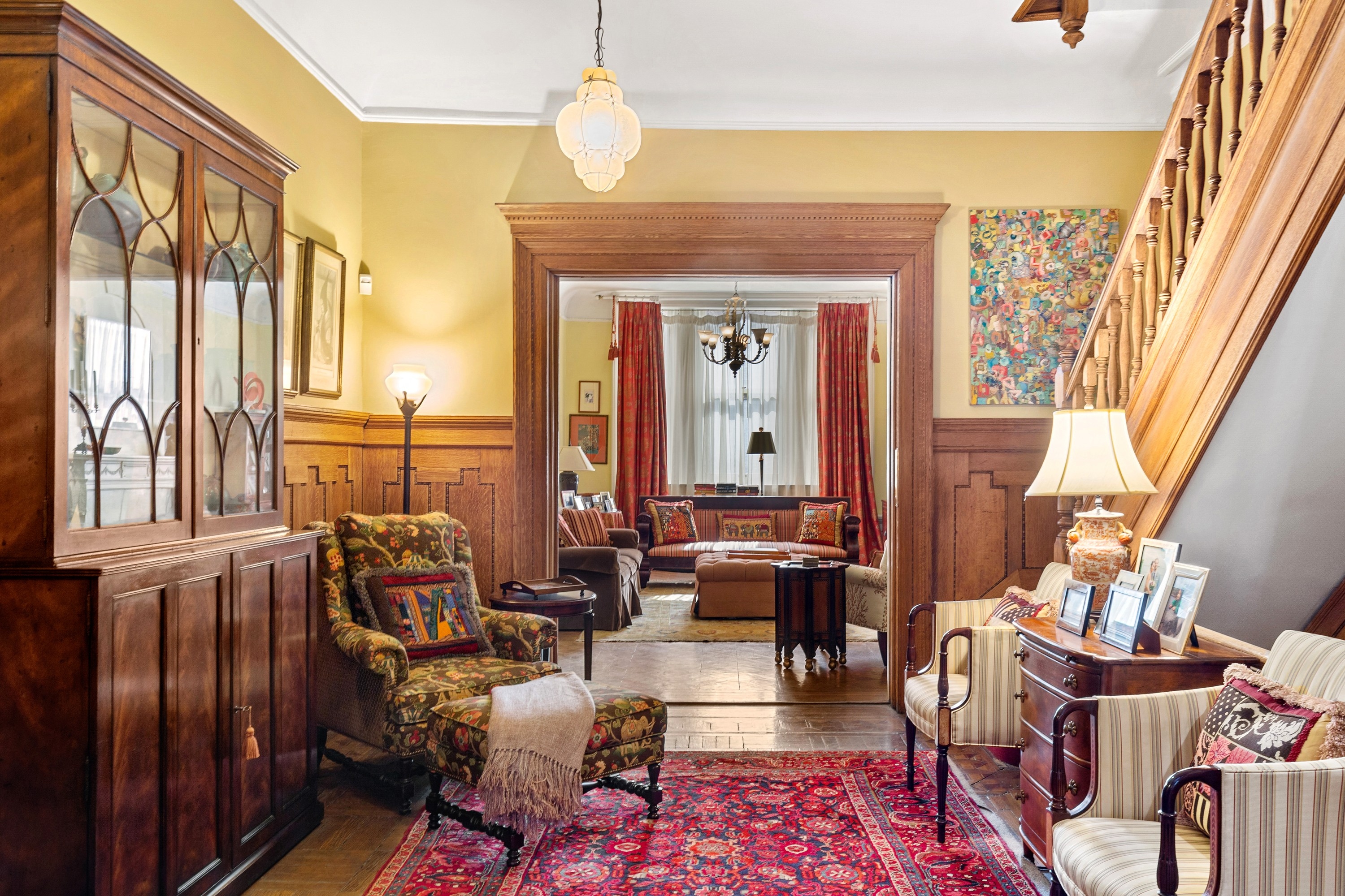 333 West 71st Street Manhattan, NY 10023 - Photo 2 of 29