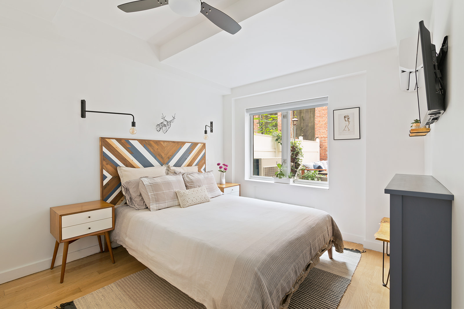 27 Quincy Street, Unit 1A Brooklyn, NY 11238 - Photo 4 of 8