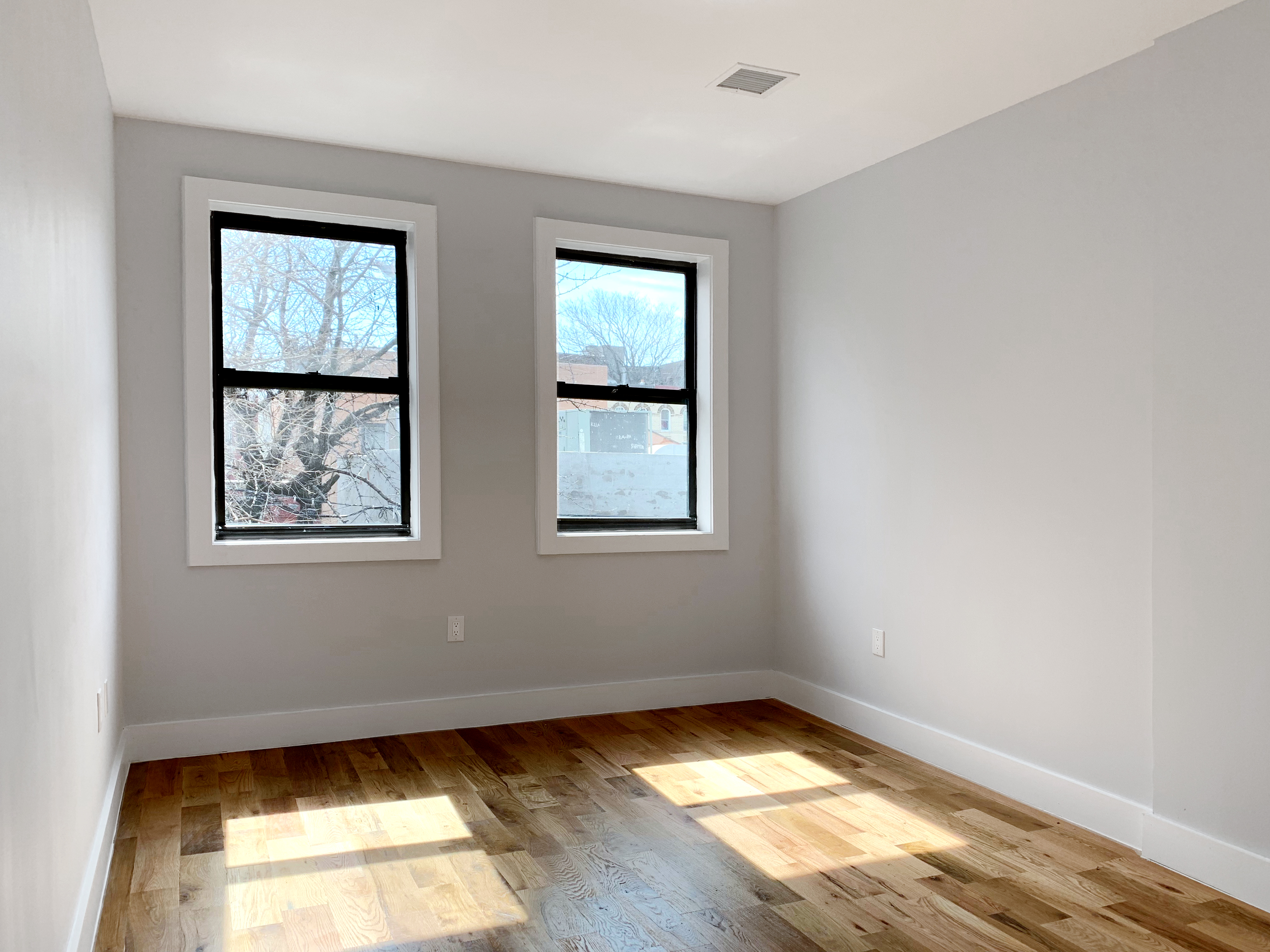 1672 Dean Street, Unit 2R Brooklyn, NY 11213 - Photo 4 of 6