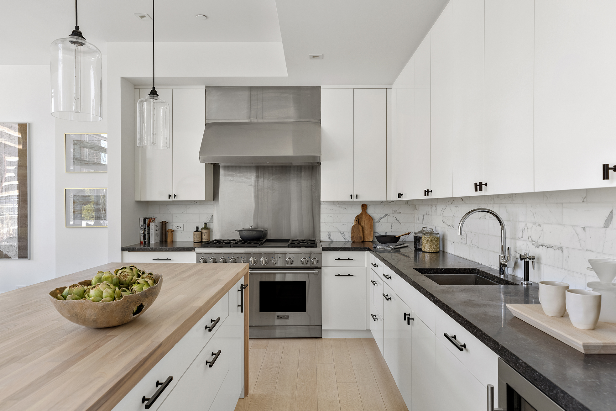 141 East 88th Street, Unit PHN Manhattan, NY 10128 - Photo 5 of 18