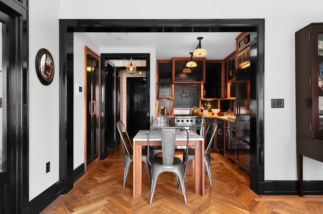 $2,000,000 | 211 Elizabeth Street, Unit 3E | NoLita