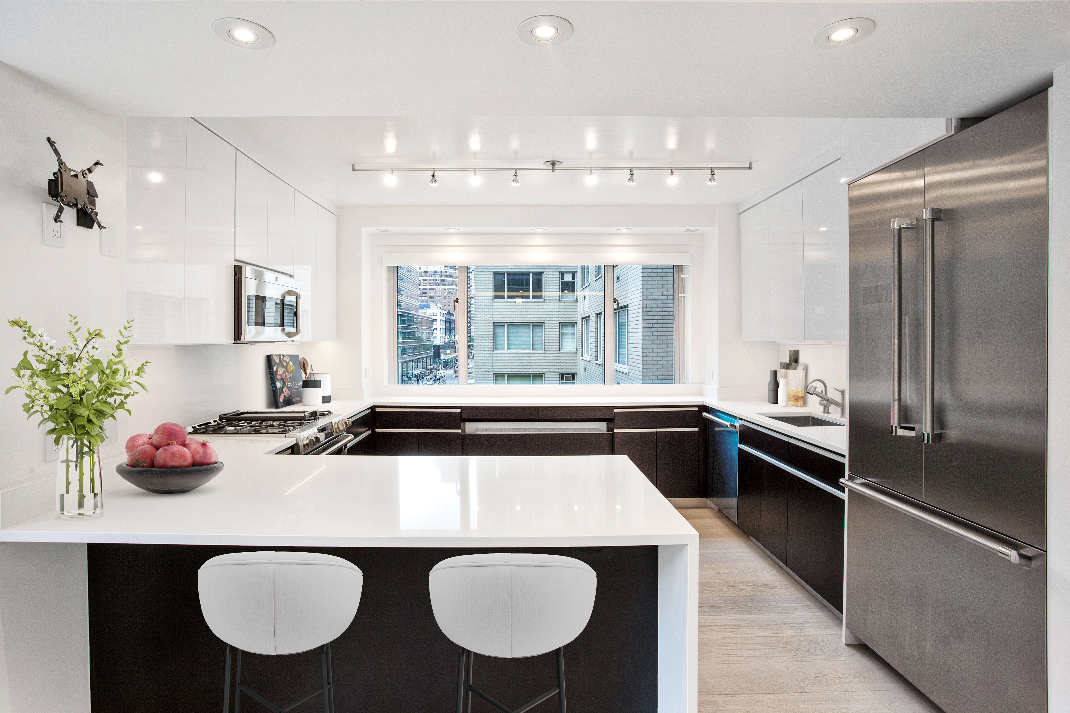 200 East 57th Street, Unit 7M Manhattan, NY 10022 - Photo 5 of 17