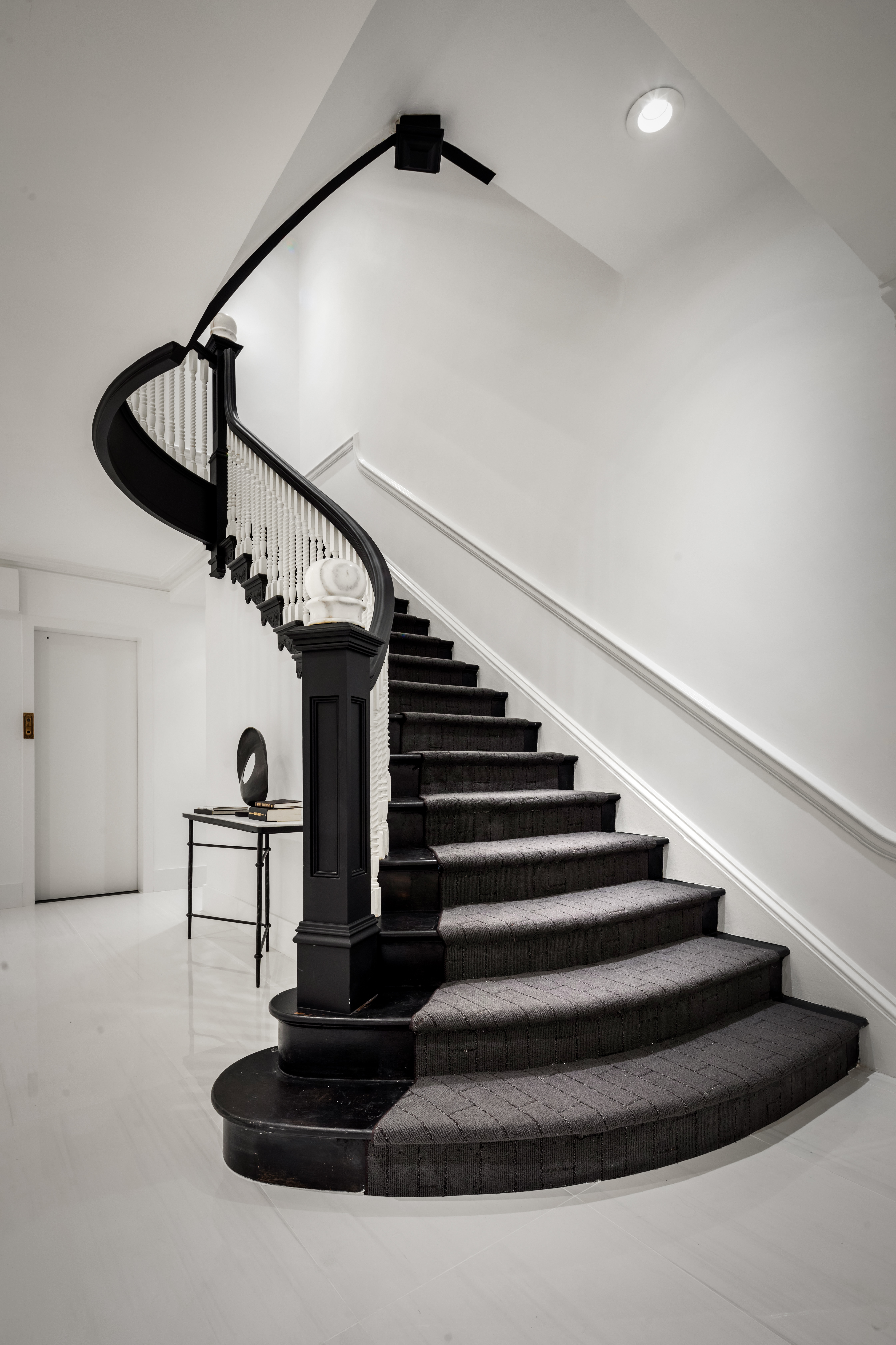 55 East 74th Street Manhattan, NY 10021 - Photo 25 of 30