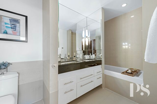 $1,100,000 | 154 Skillman Avenue, Unit 4A | Williamsburg