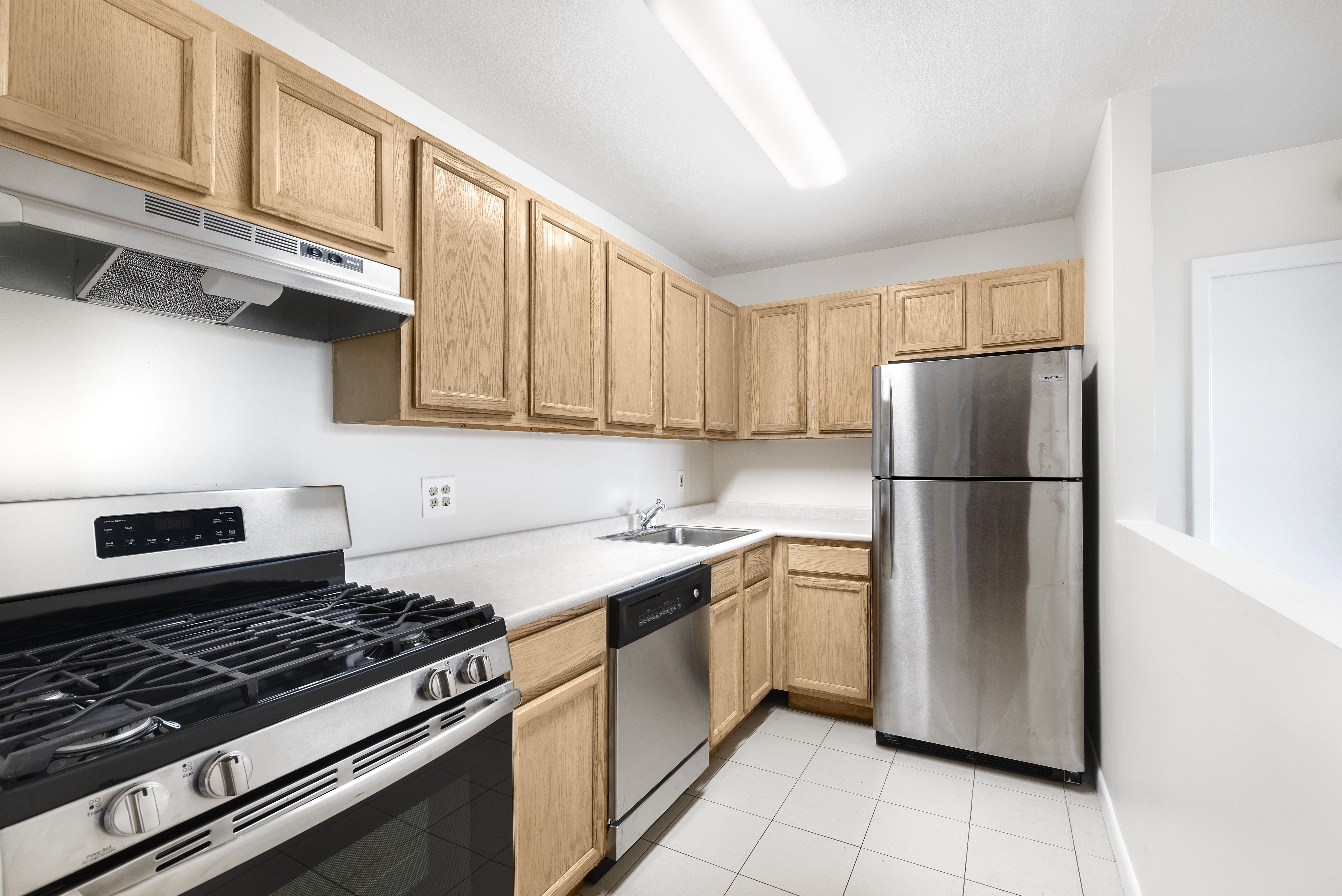 287 Prospect Avenue, Unit 4E Brooklyn, NY 11215 - Photo 3 of 7