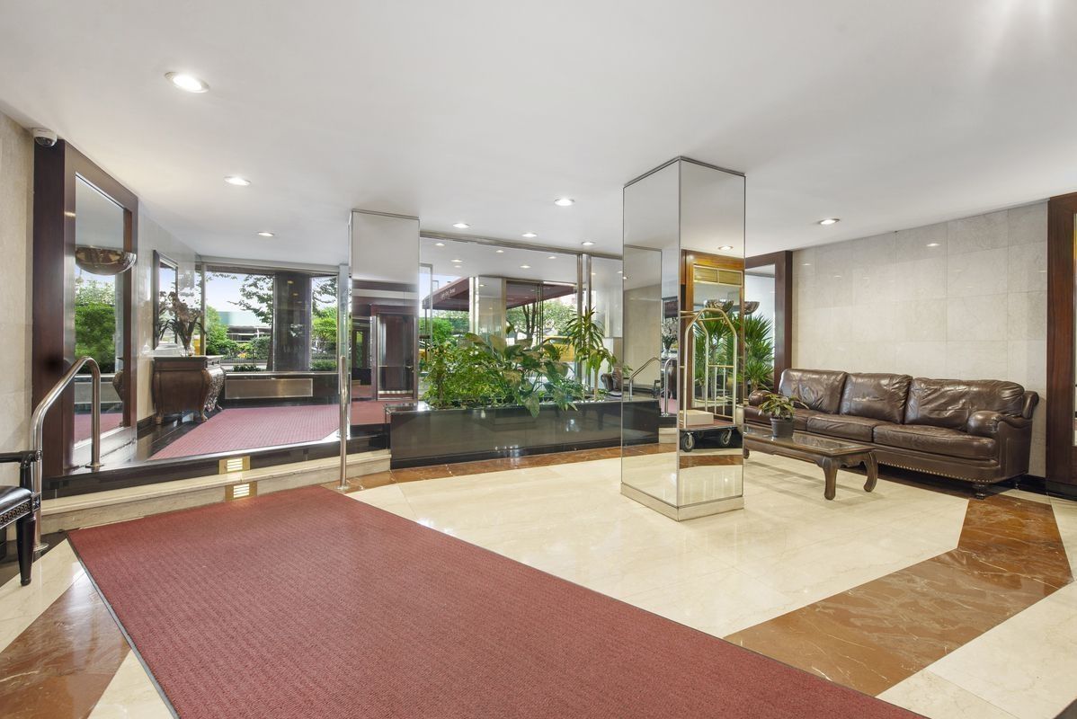 80 Park Avenue, Unit 12F Manhattan, NY 10016 - Photo 10 of 12