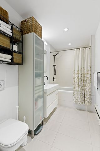 $1,900,000 | 527 Court Street, Unit PH7A | Carroll Gardens