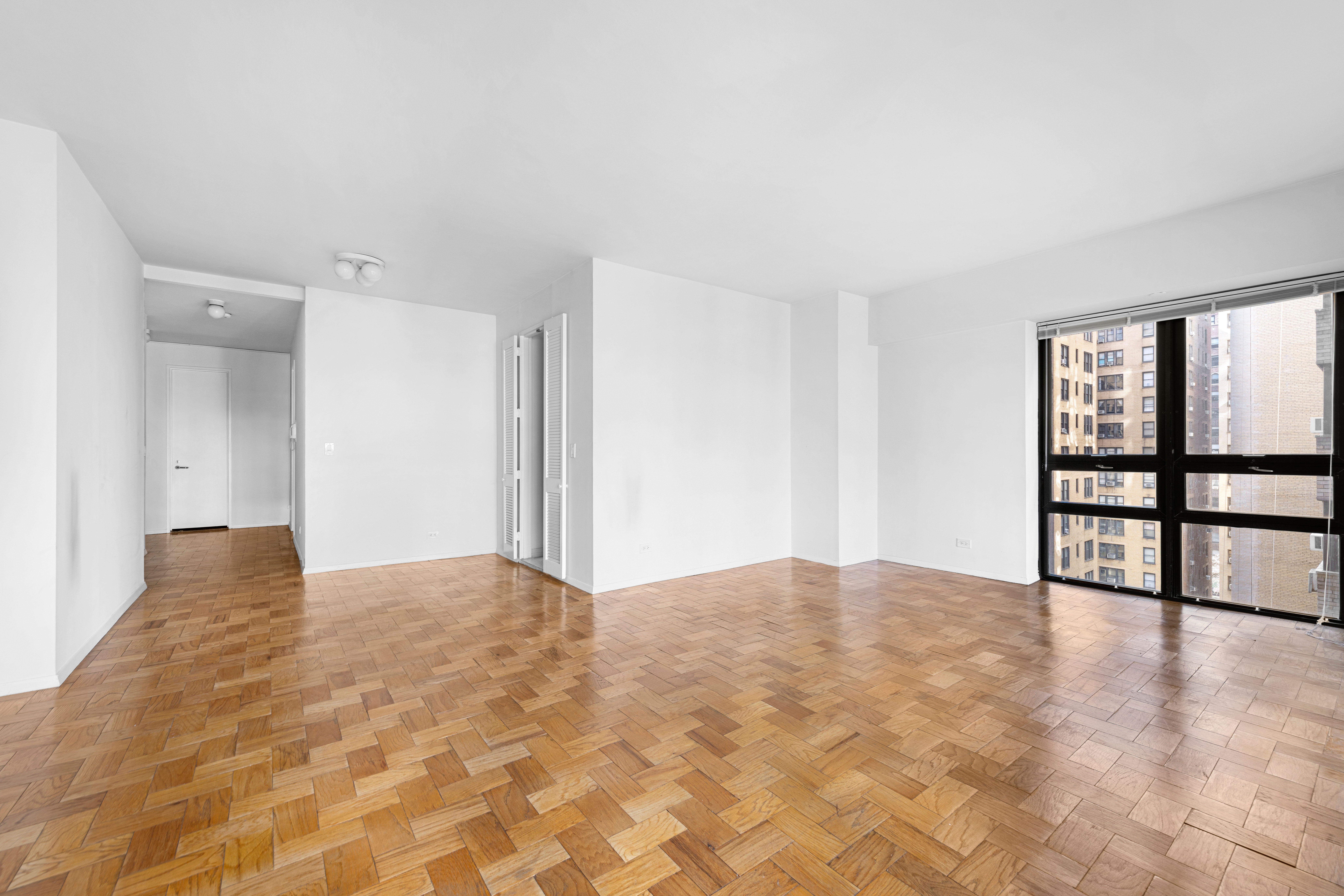 415 East 54th Street, Unit 9E New York, NY 10022 - Photo 5 of 16