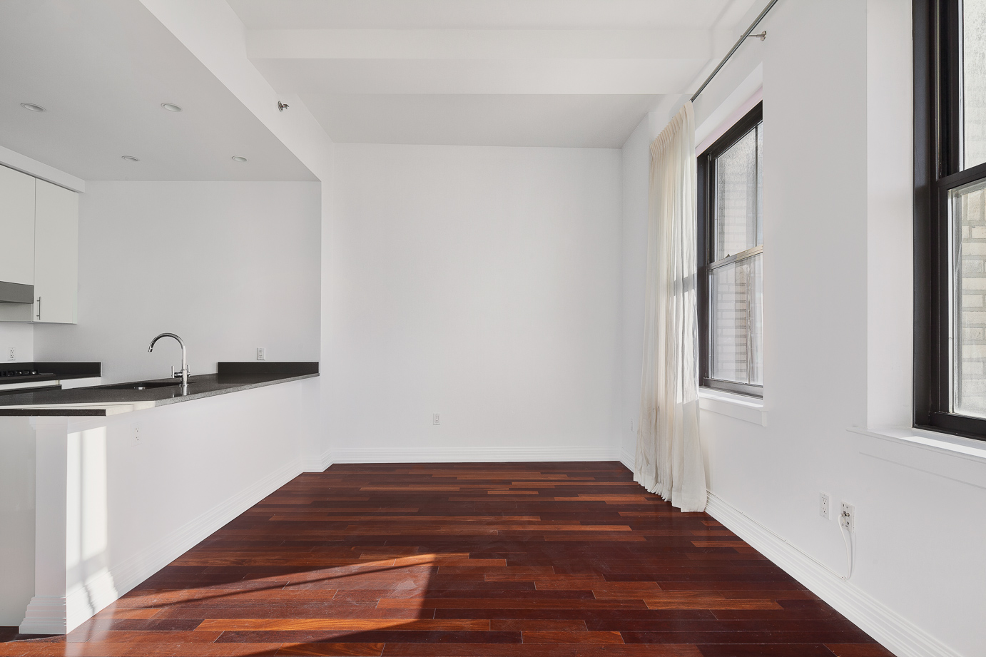 1 Hanson Place, Unit 13F Brooklyn, NY 11243 - Photo 4 of 8