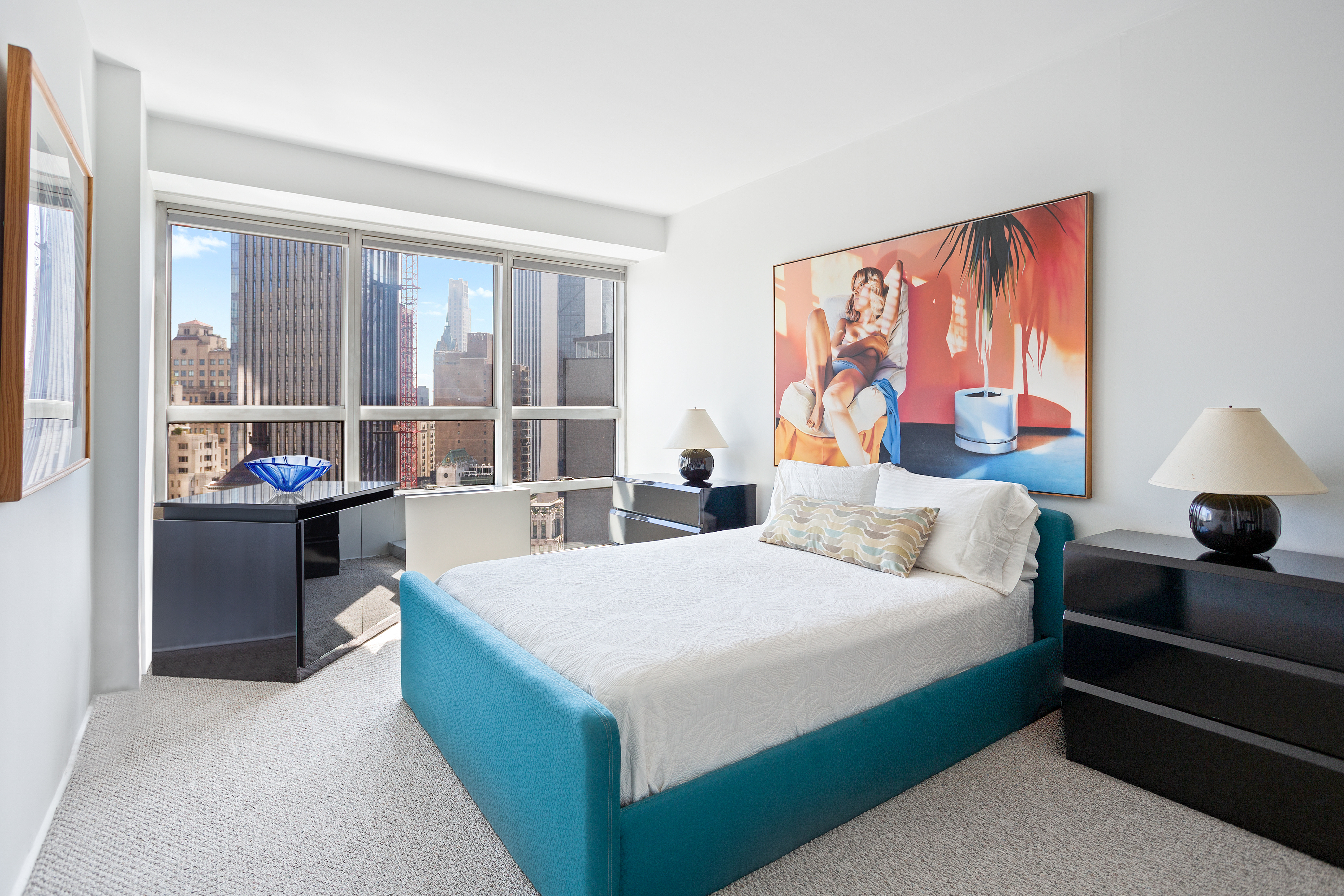 146 West 57th Street, Unit 34B Manhattan, NY 10019 - Photo 5 of 11