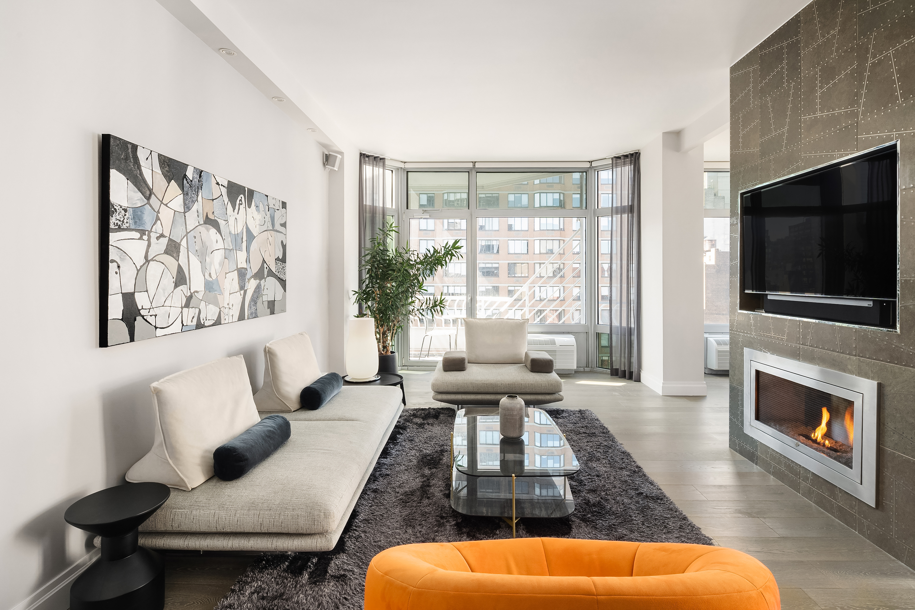 200 East 32nd Street, Unit 15D Manhattan, NY 10016 - Photo 2 of 16