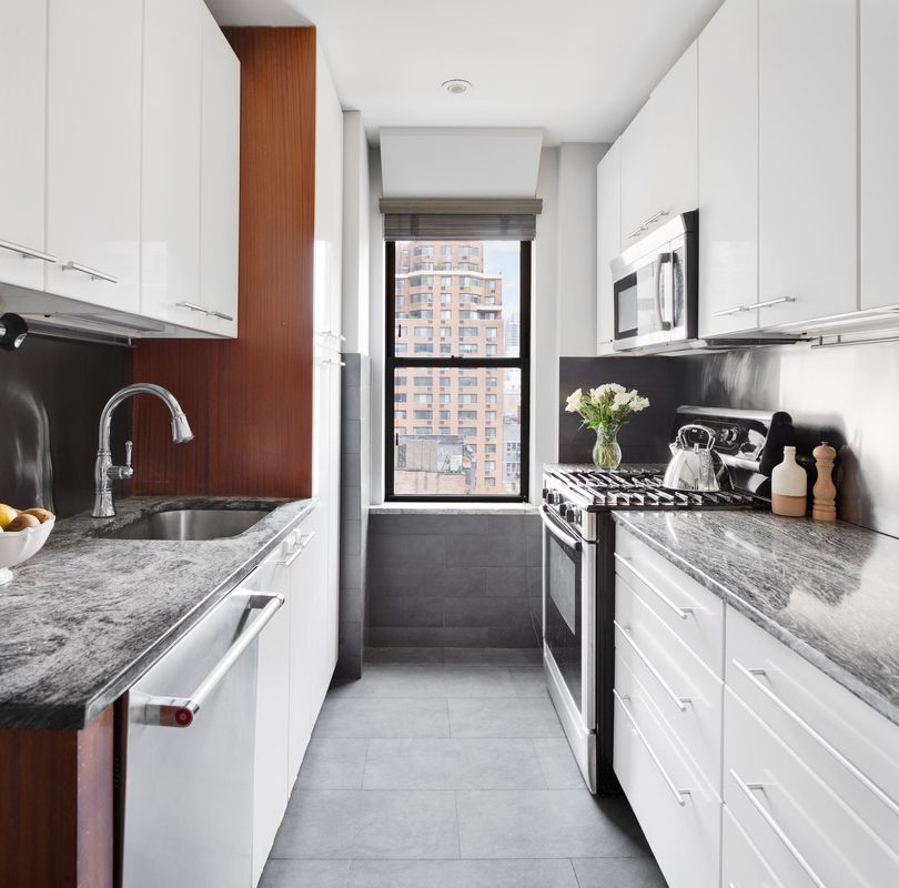 144 East 36th Street, Unit 8B Manhattan, NY 10016 - Photo 2 of 8