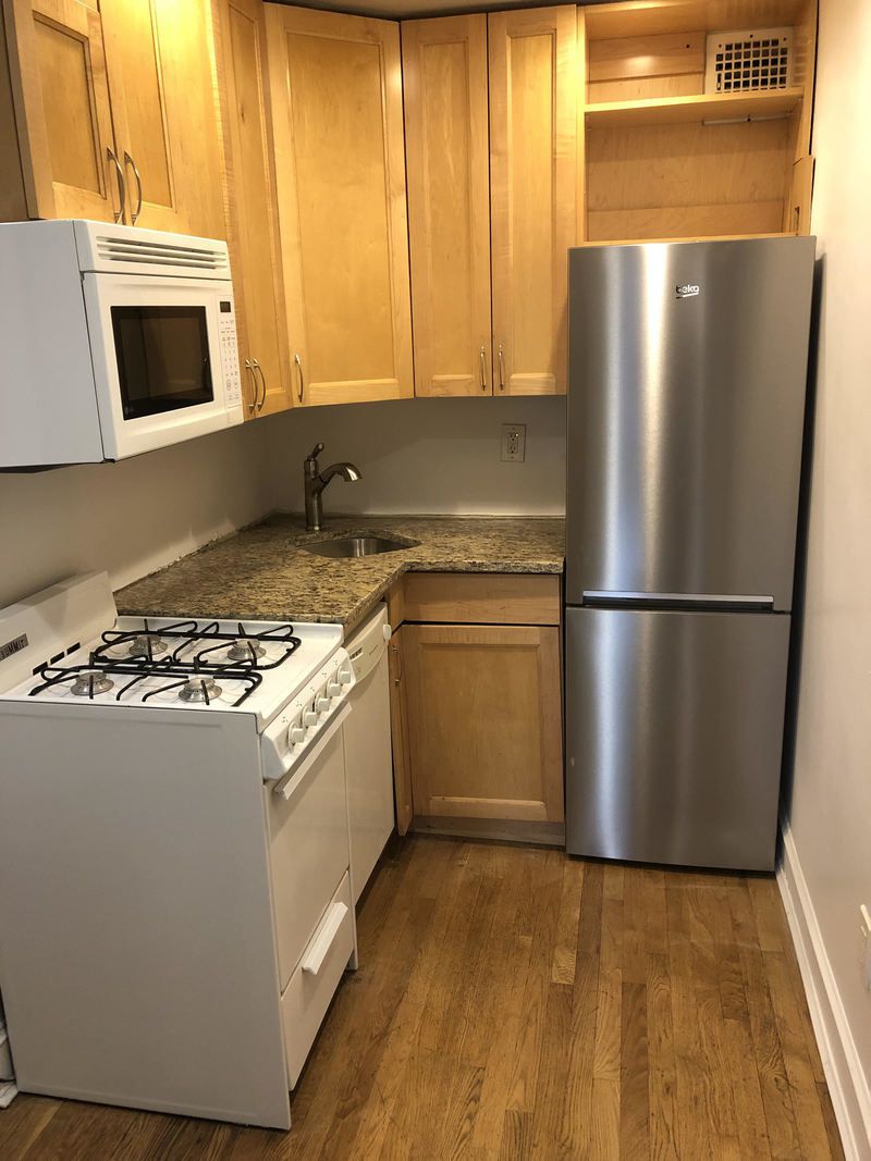 22 West 90th Street, Unit 1F Manhattan, NY 10024 - Photo 2 of 6