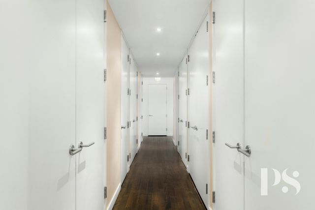 $5,300,000 | 450 East 83rd Street, Unit 24BC | Upper East Side