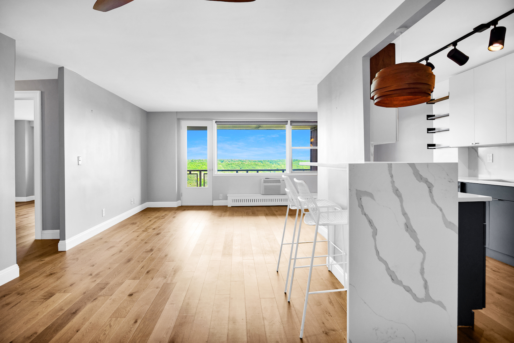 5800 Arlington Avenue, Unit 4G Bronx, NY 10471 - Photo 3 of 25