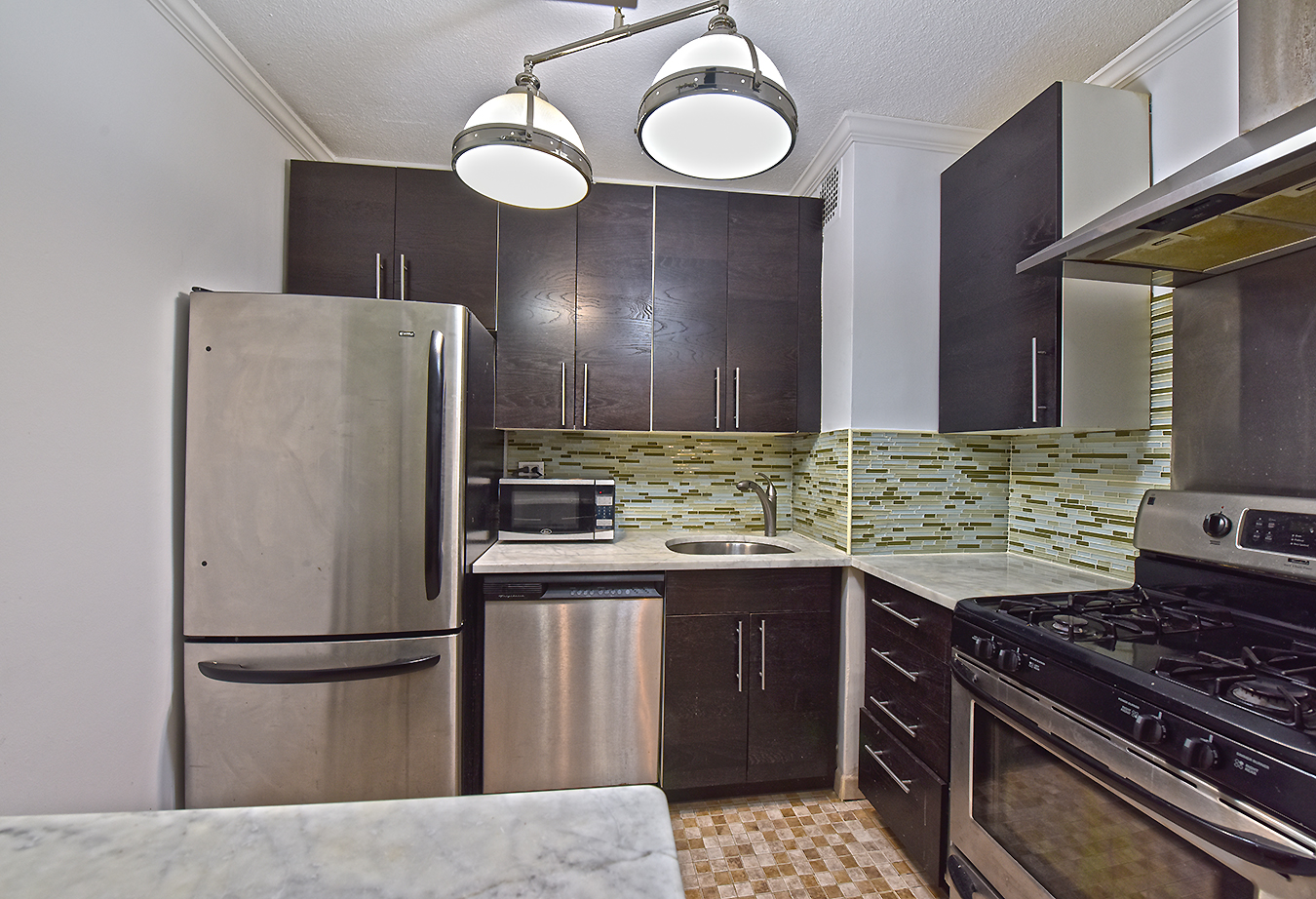 300 East 40th Street, Unit 4N Manhattan, NY 10016 - Photo 2 of 10