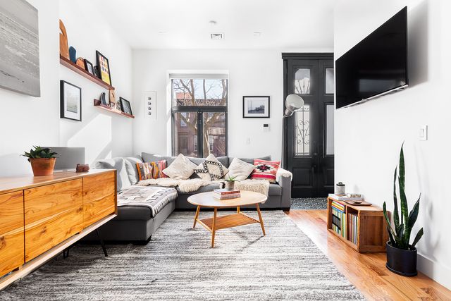 $1,799,000 | 463 Quincy Street | Bedford-Stuyvesant