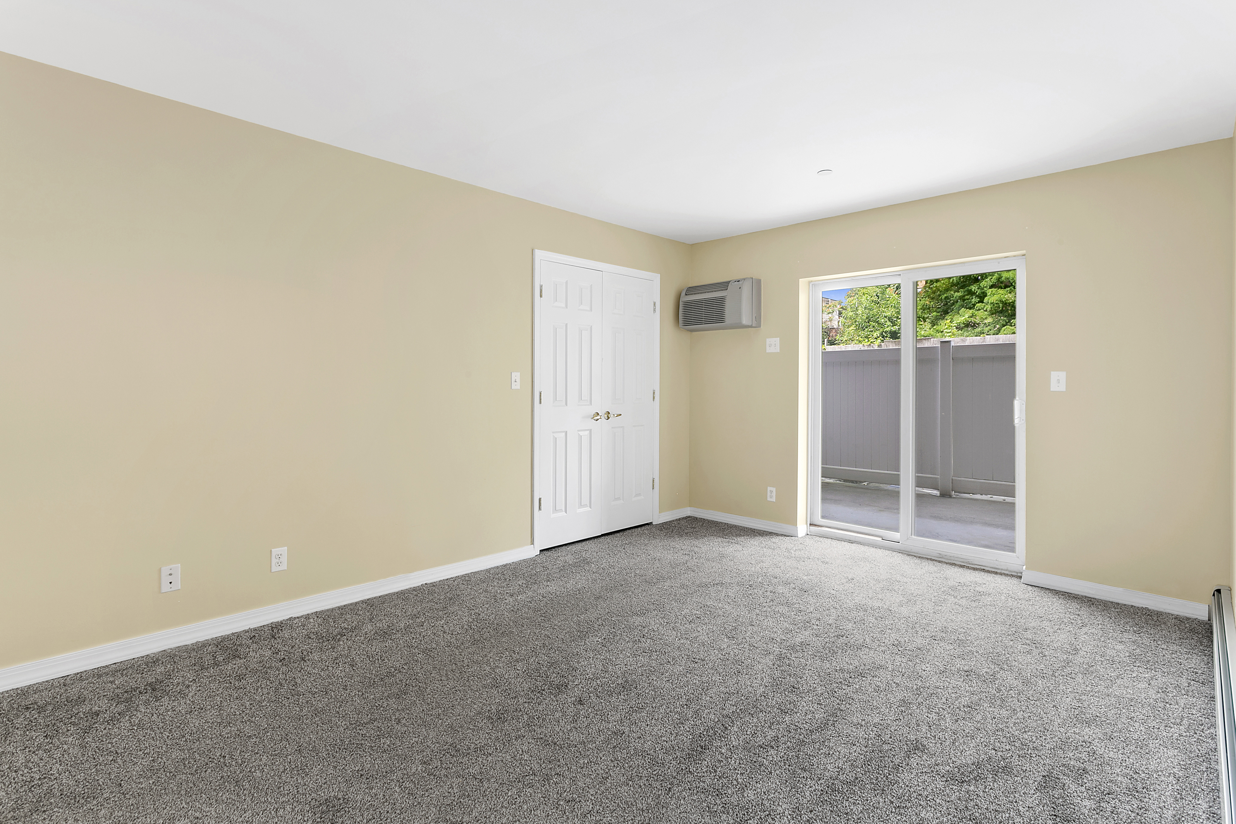 442 97th Street, Unit 1I Brooklyn, NY 11209 - Photo 4 of 5