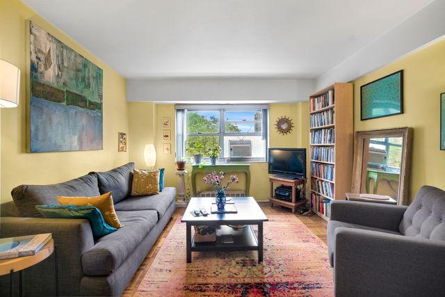 $432,000 | 270 Jay Street, Unit 5G | Downtown Brooklyn