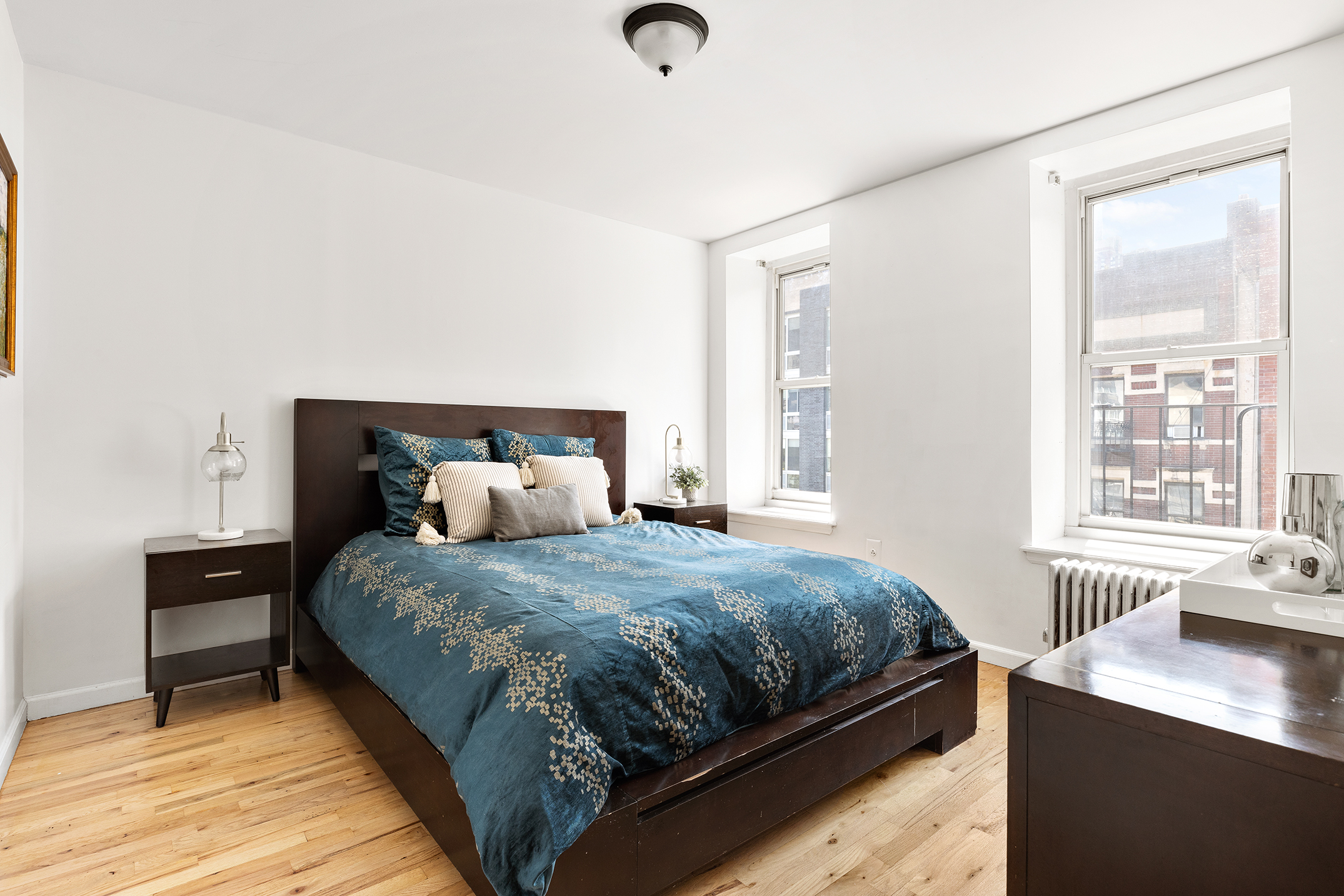 517 West 48th Street, Unit 5F Manhattan, NY 10036 - Photo 5 of 8