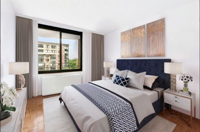 $599,000 | 2 South End Avenue, Unit 6A | Battery Park City