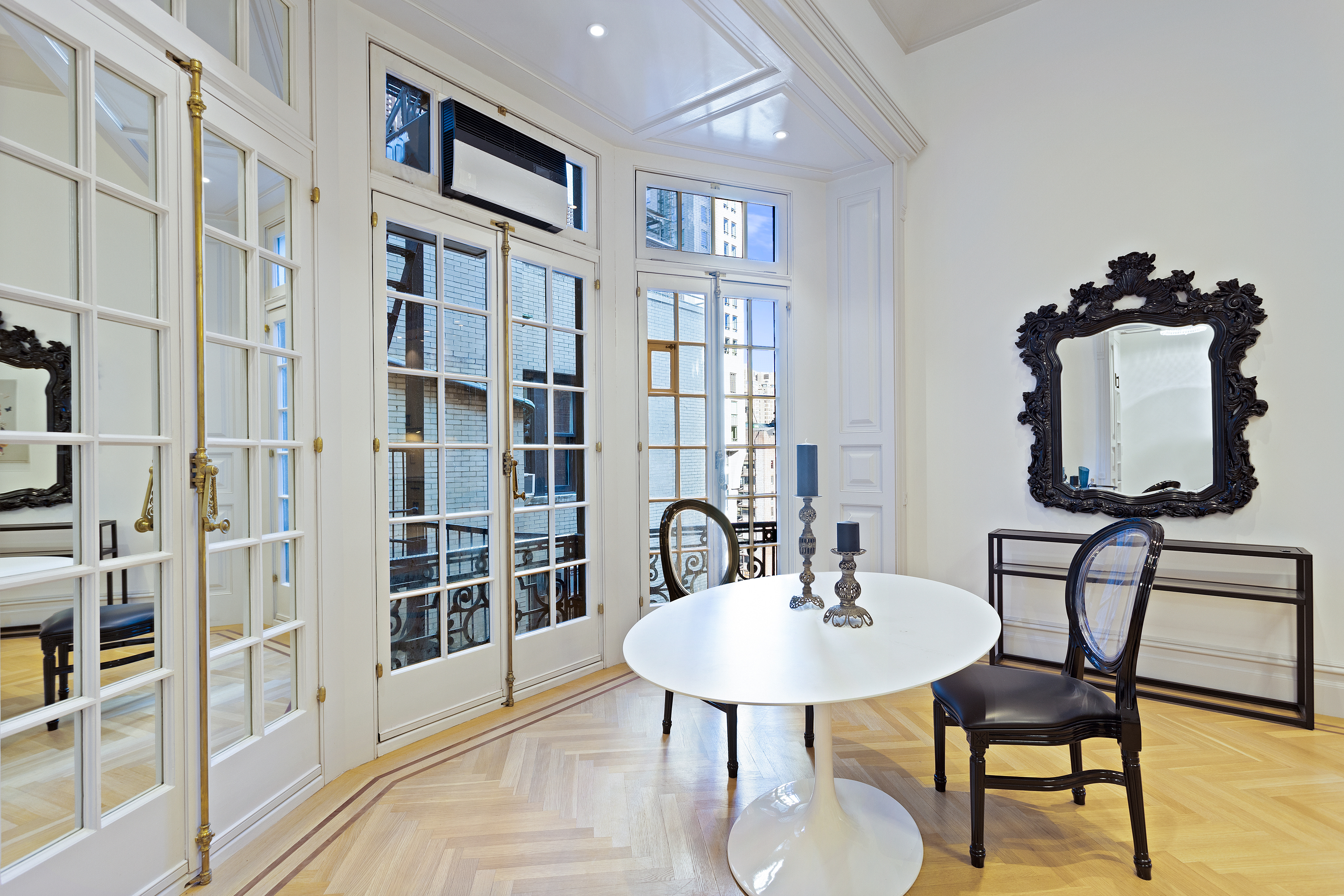 205 West 57th Street, Unit 10DD Manhattan, NY 10019 - Photo 3 of 13