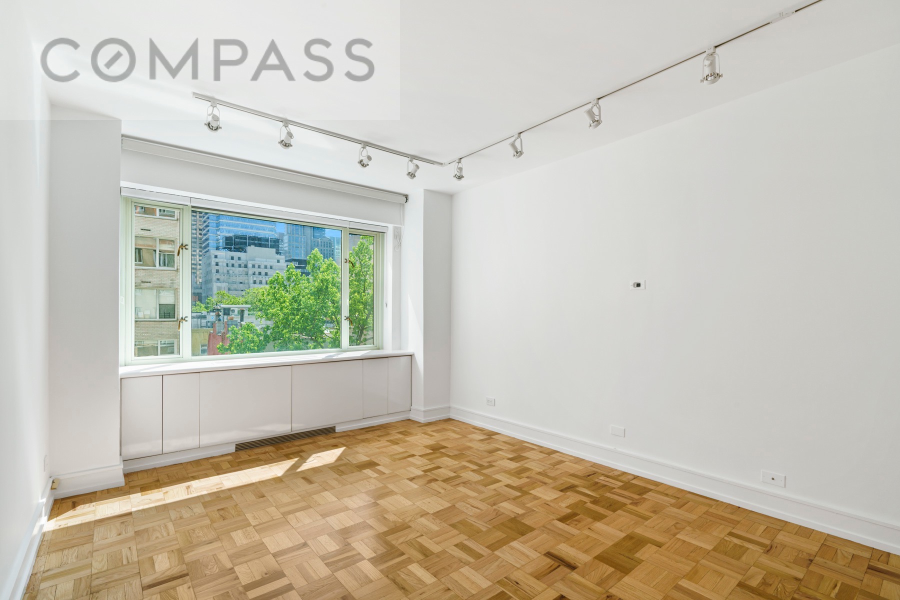166 East 63rd Street, Unit 7A Manhattan, NY 10065 - Photo 4 of 7