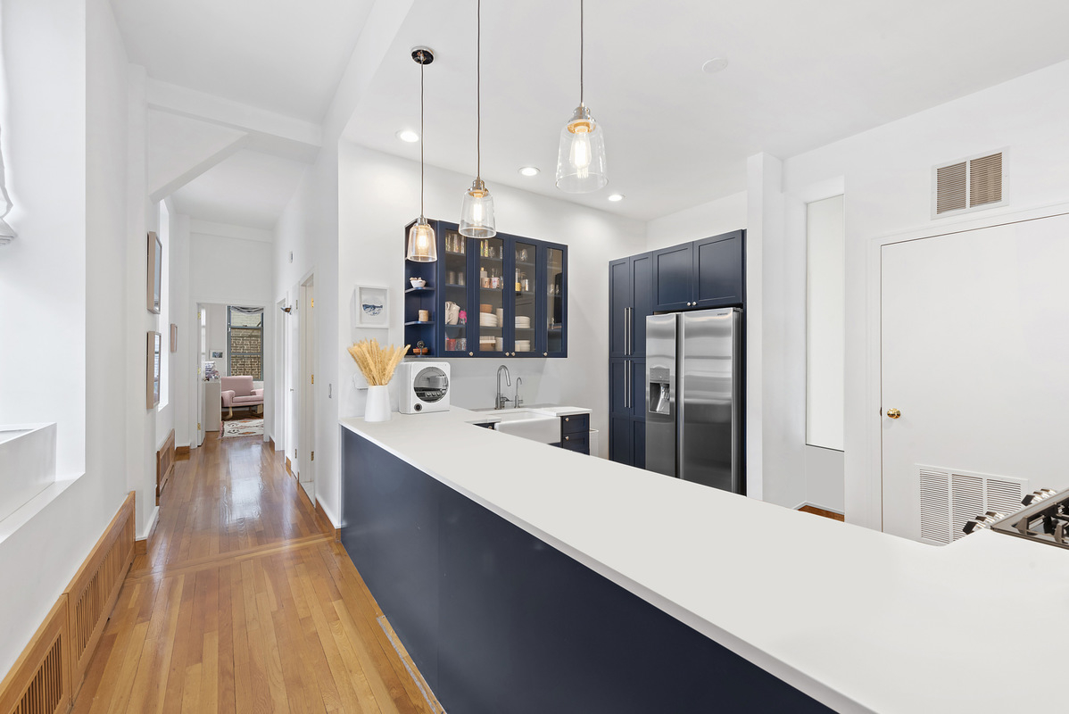 135 West 3rd Street, Unit 2 Manhattan, NY 10012 - Photo 3 of 11