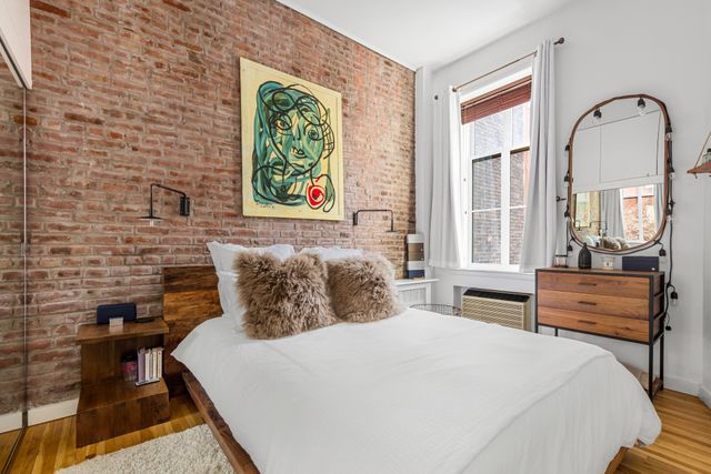 $800,000 | 405 West 21st Street, Unit 2F | Chelsea