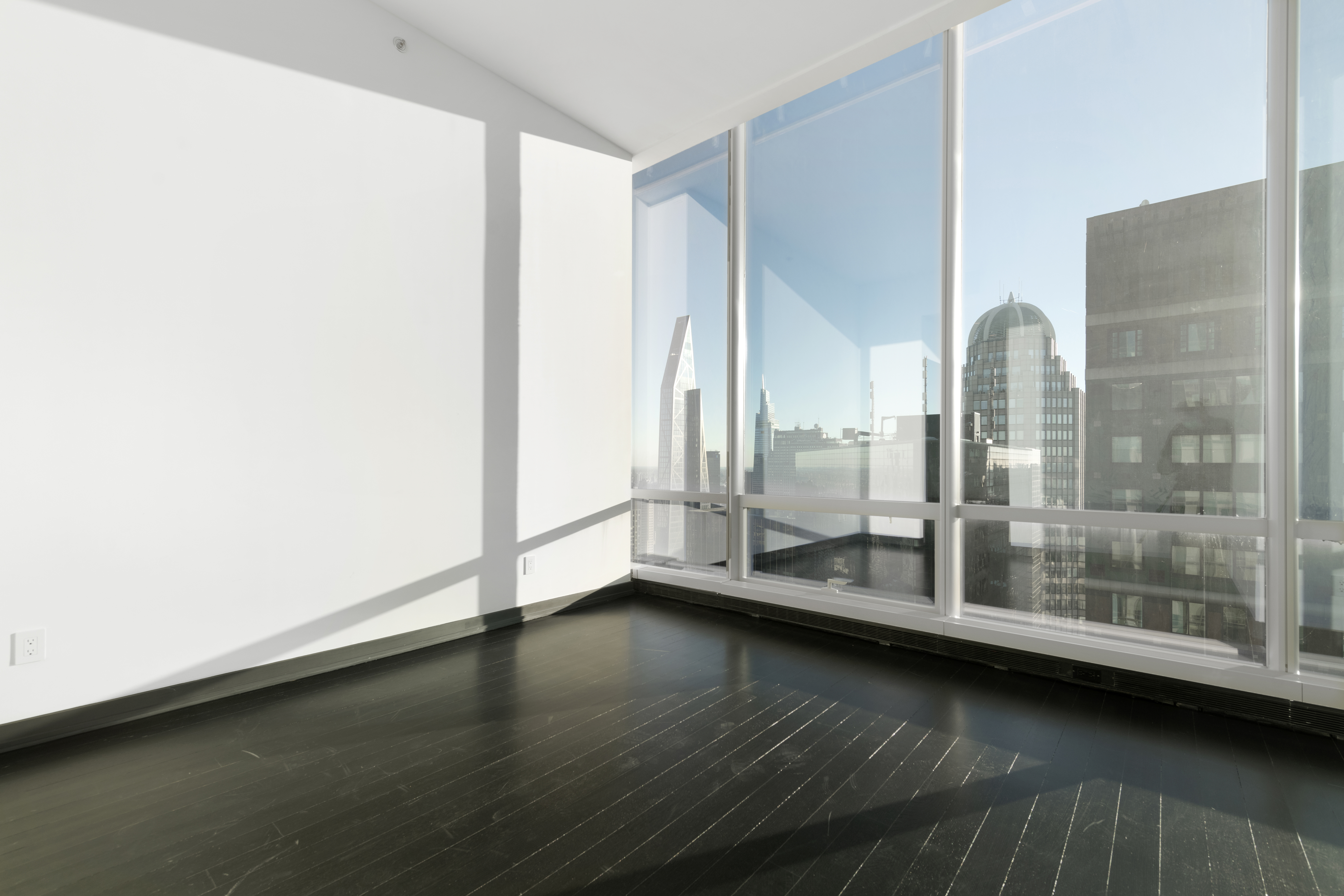 157 West 57th Street, Unit 66B Manhattan, NY 10019 - Photo 9 of 13