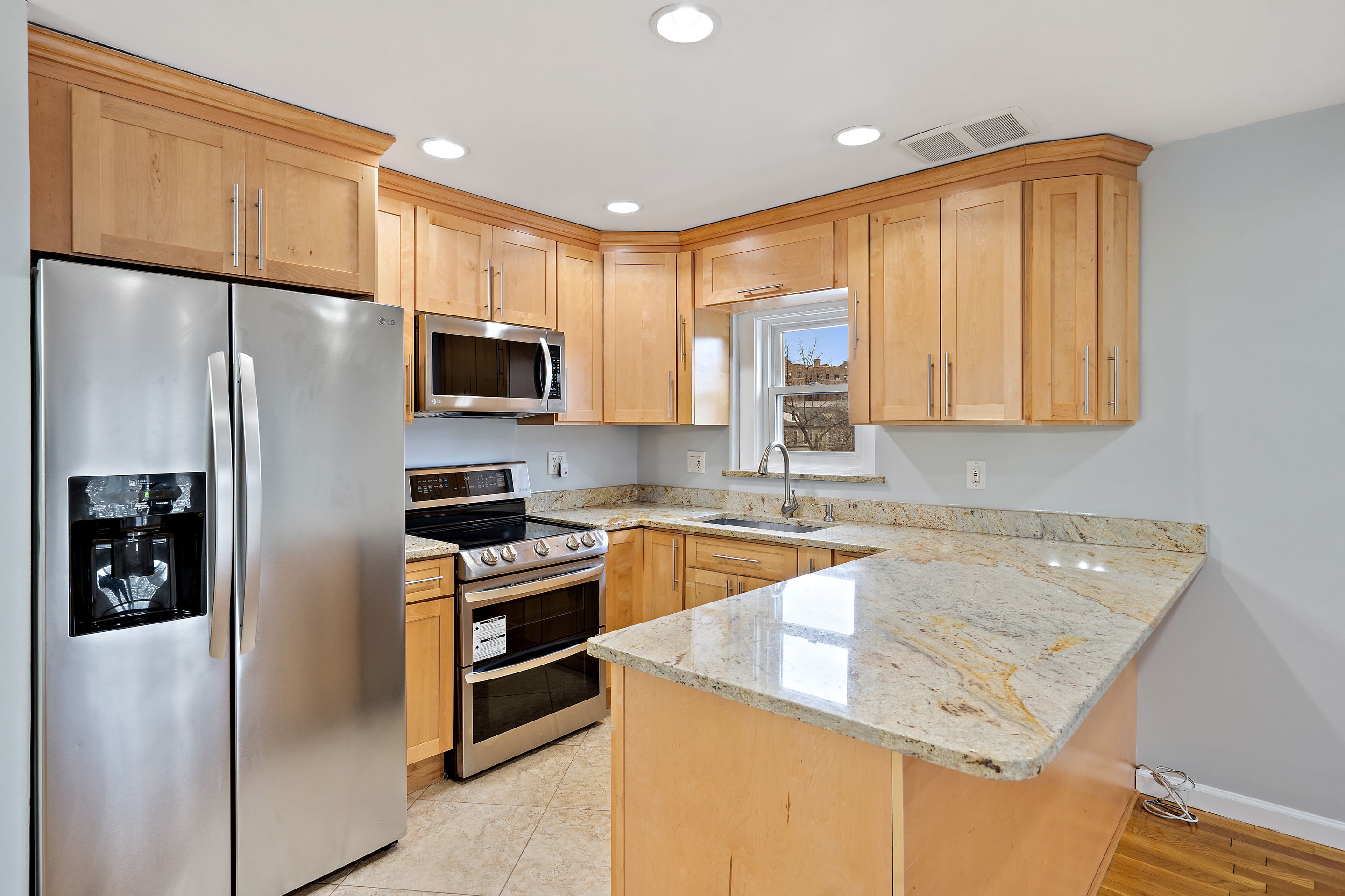 3230 Johnson Avenue, Unit 2 Bronx, NY 10463 - Photo 1 of 20