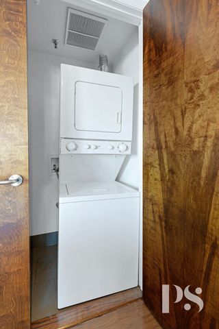 $1,100,000 | 154 Skillman Avenue, Unit 4A | Williamsburg