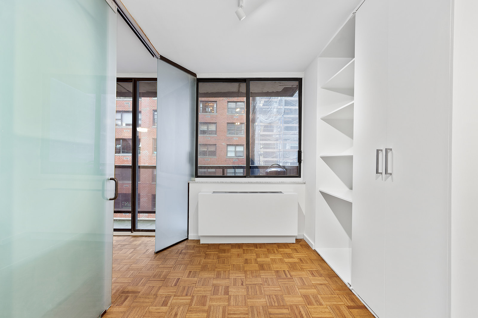 510 East 80th Street, Unit 10B Manhattan, NY 10075 - Photo 5 of 8