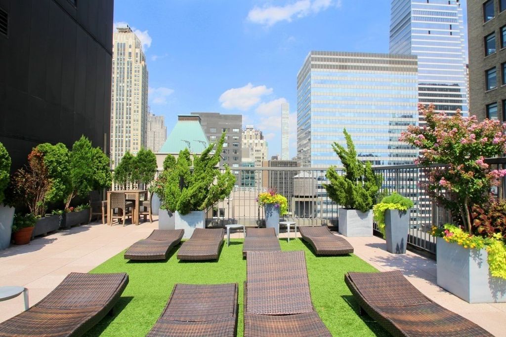445 5th Avenue, Unit 25B Manhattan, NY 10016 - Photo 18 of 23